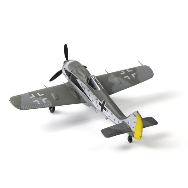 NUOTIE 1/72 Focke-Wulf Fw 190A-8 German Classic Fighter Diecast Model with Stand Prebuilt for Collection