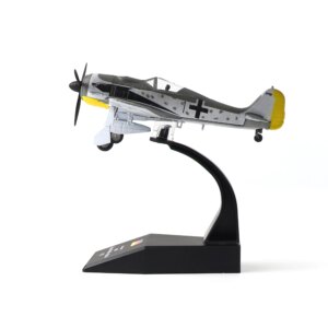 NUOTIE 1/72 Focke-Wulf Fw 190A-8 German Classic Fighter Diecast Model with Stand Prebuilt for Collection